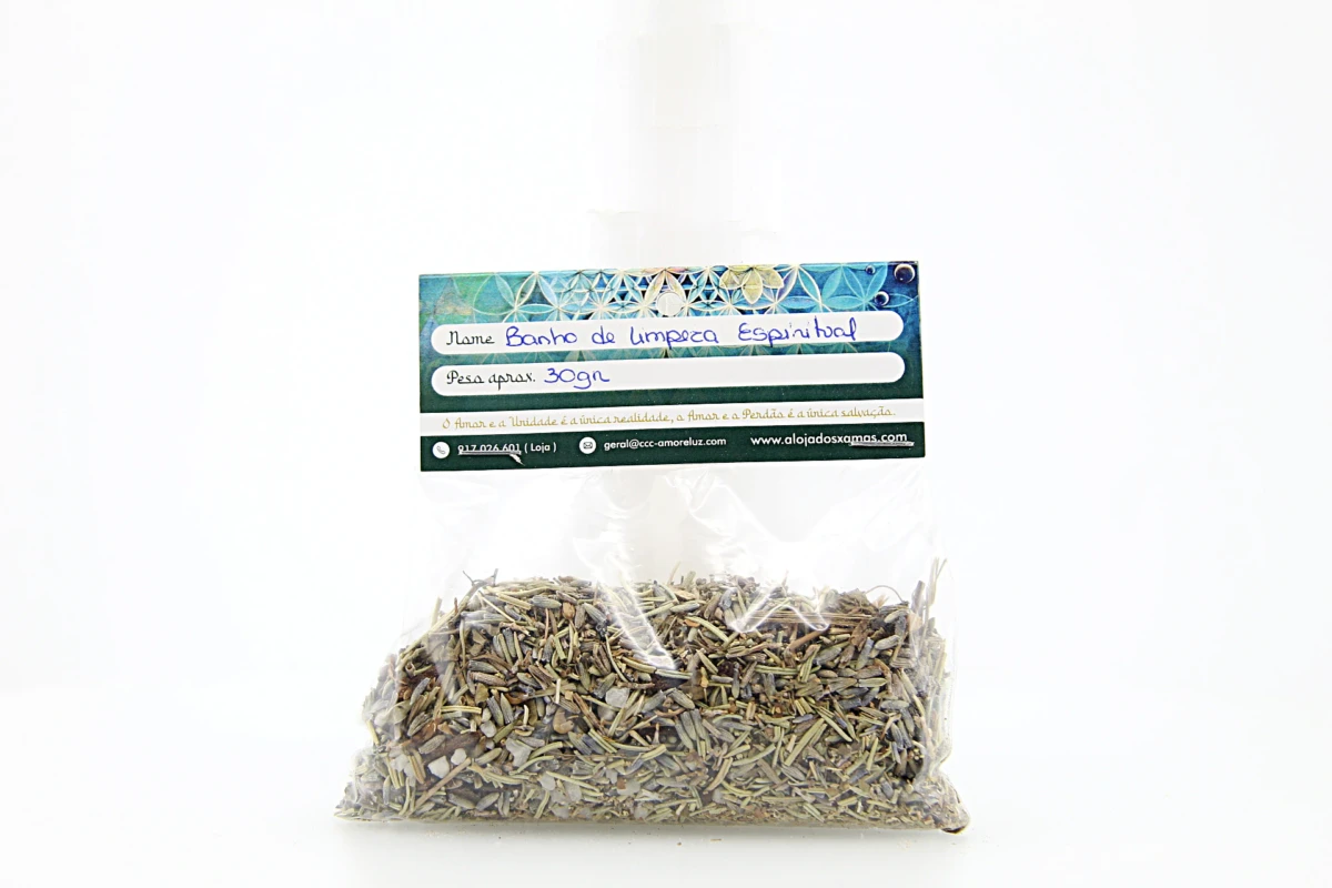 com uma mistura de ervas especialmente selecionadas para purificar e harmonizar o campo energético.