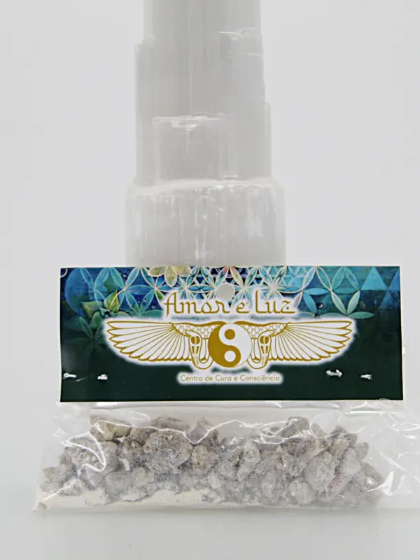 O benjoim é uma resina natural que tem sido usada em práticas espirituais para purificação