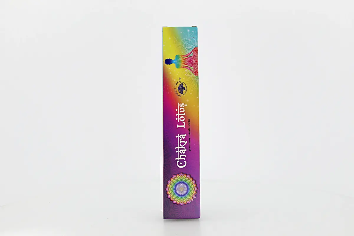 O incenso Green Tree Chakras Lótus é originário da Índia e produzido com ingredientes 100% naturais.
