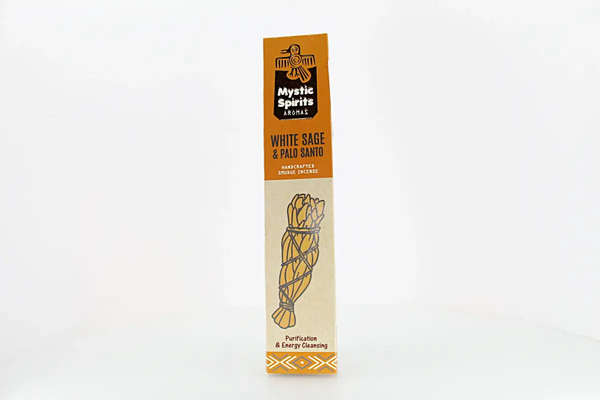 Contém lascas naturais de Pau Santo