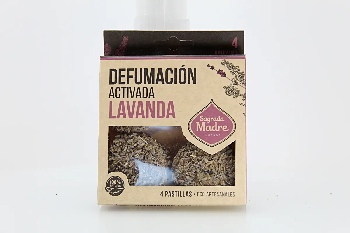 As pastilhas de defumação ativada Lavanda servem para energização espiritual através da defumação