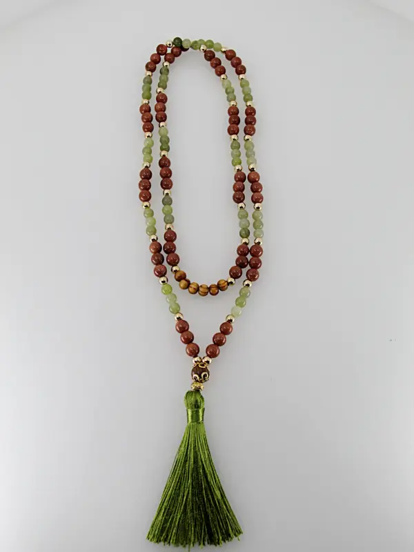 Um japamala é um cordão de contas utilizado na meditação