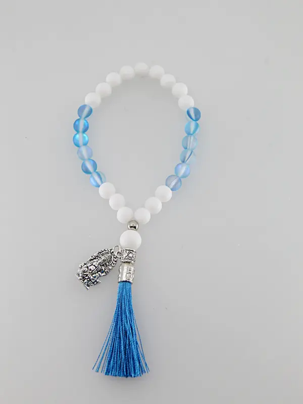Um japamala é um cordão de contas utilizado na meditação