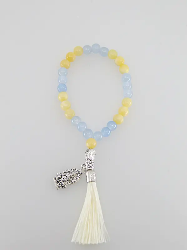 Um japamala é um cordão de contas utilizado na meditação