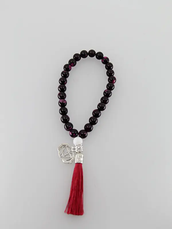 Um japamala é um cordão de contas utilizado na meditação