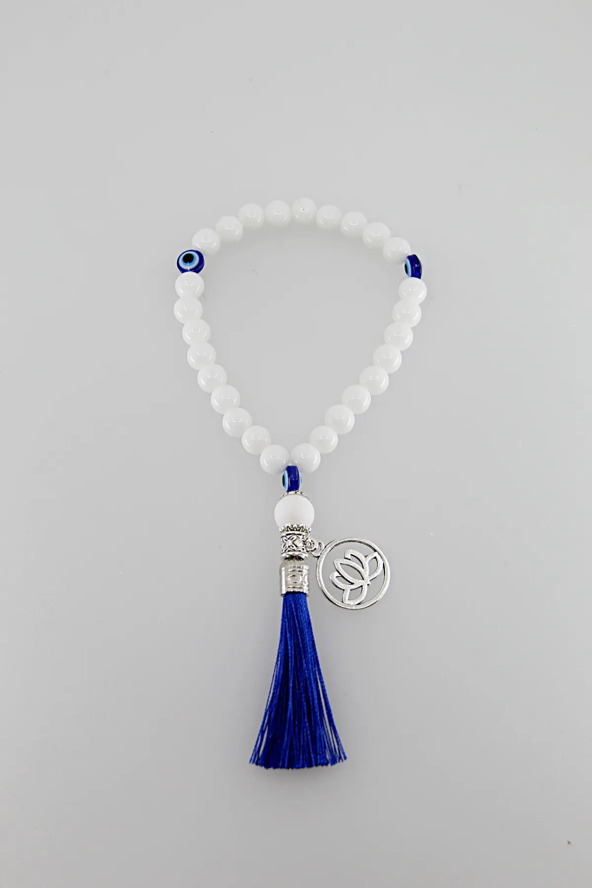 Um japamala é um cordão de contas utilizado na meditação