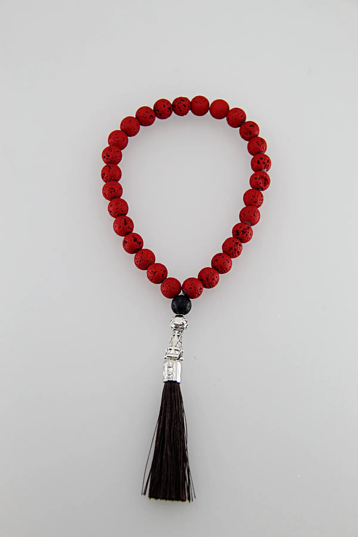 Um japamala é um cordão de contas utilizado na meditação