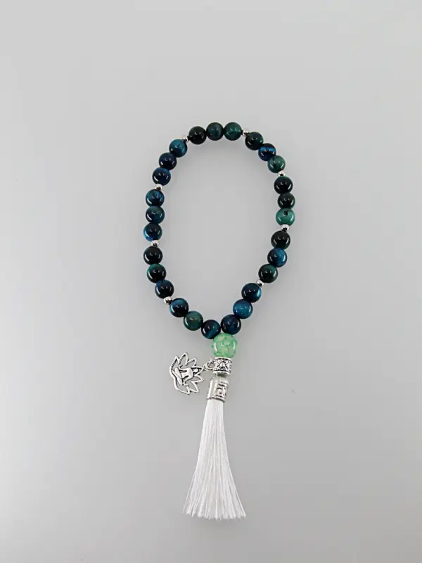 Um japamala é um cordão de contas utilizado na meditação