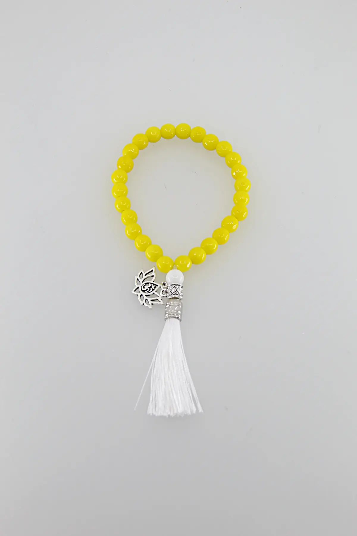 Um japamala é um cordão de contas utilizado na meditação
