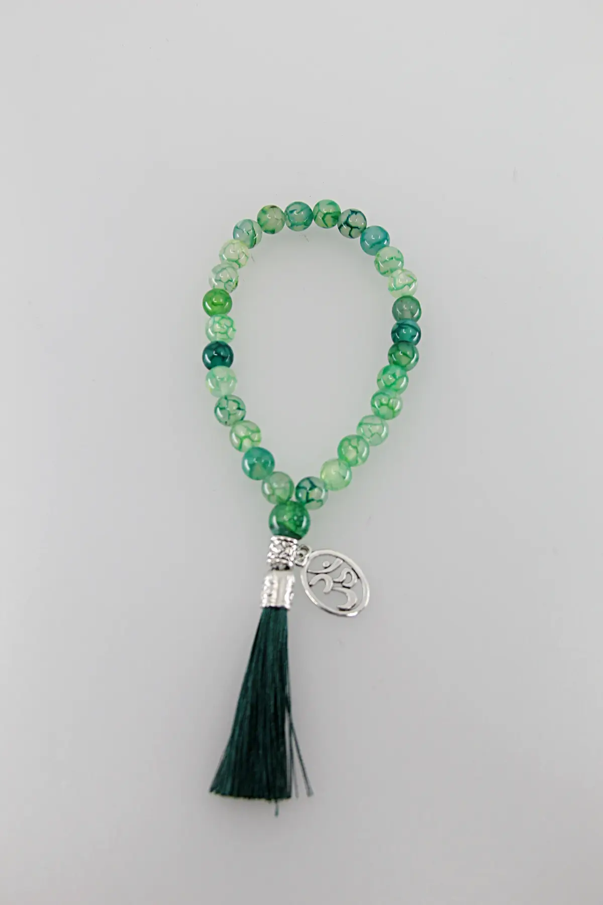 Um japamala é um cordão de contas utilizado na meditação