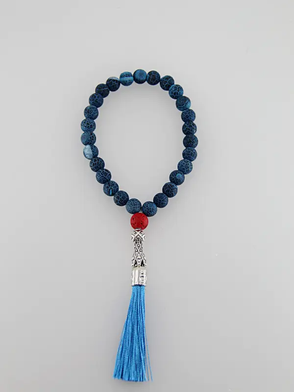 Um japamala é um cordão de contas utilizado na meditação